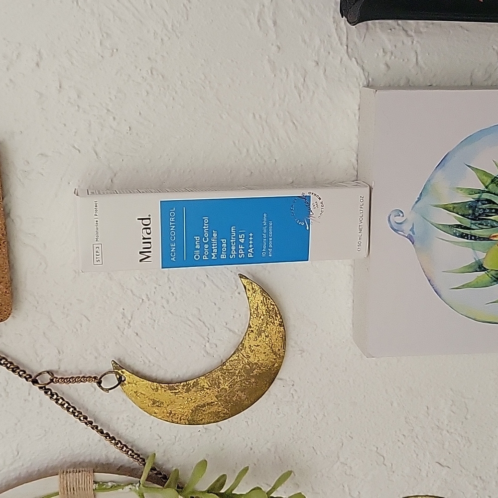 Murad Oil and Pore Control Mattifier Broad Spectrum SPF 45 PA++++